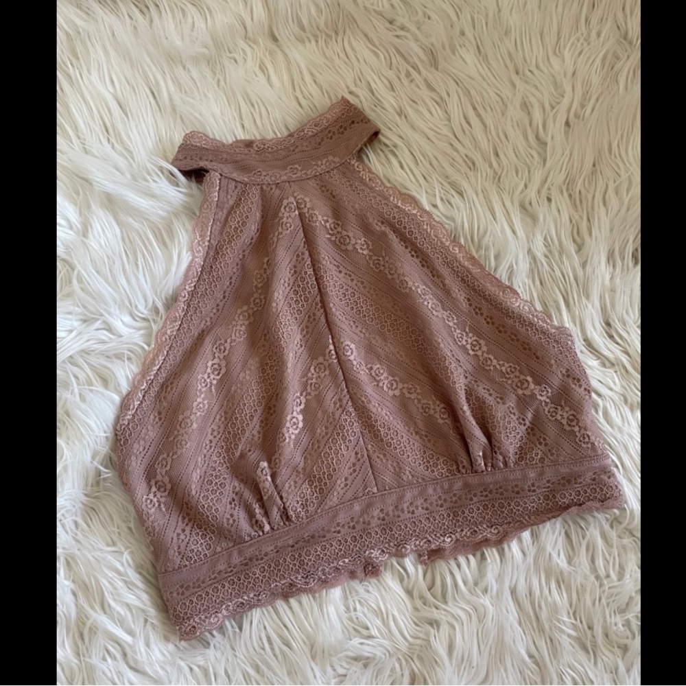Halter backless choker neck muted rose lace top